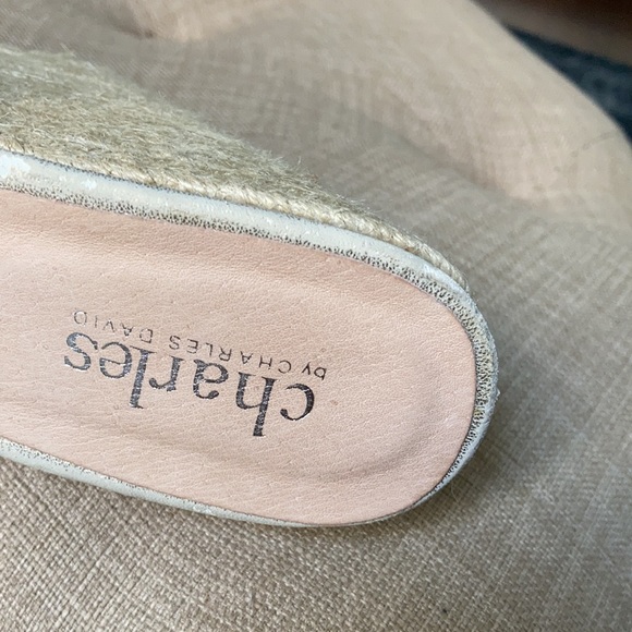 Dupe of Jimmy Choo gold/rose gold wedges - Picture 5 of 8